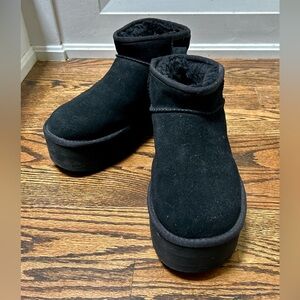 💠 UGG Classic Ultra Mini Platform